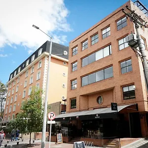 Otel Soy Local Parque La 93, Bogotá